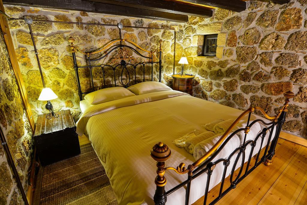Varnevo Guesthouse Ano Trikala Exterior foto