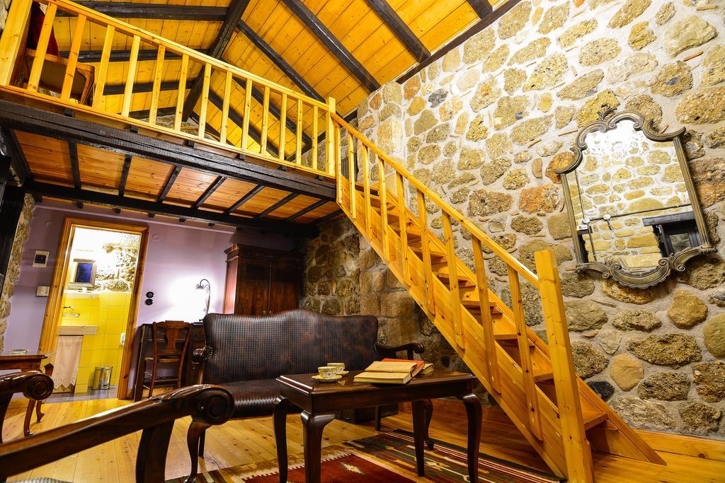 Varnevo Guesthouse Ano Trikala Exterior foto