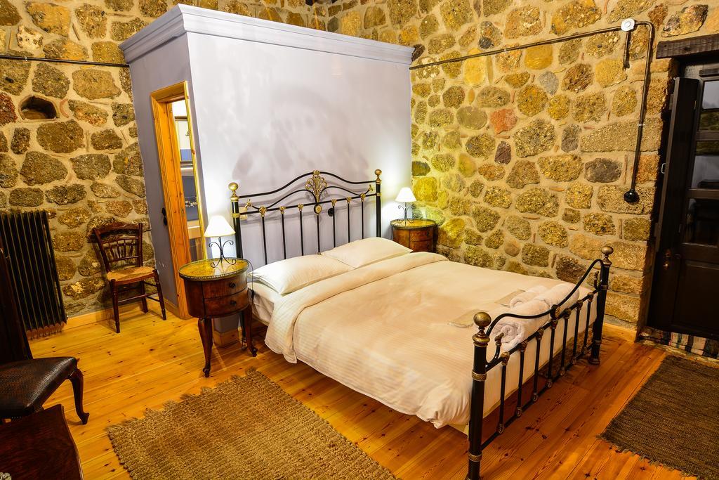 Varnevo Guesthouse Ano Trikala Exterior foto