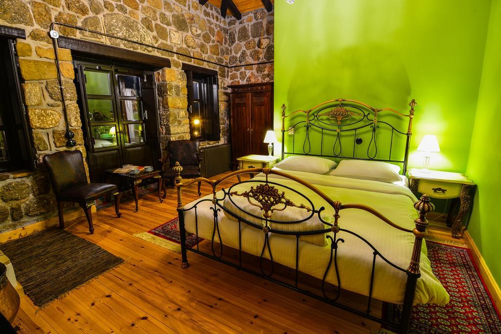 Varnevo Guesthouse Ano Trikala Exterior foto